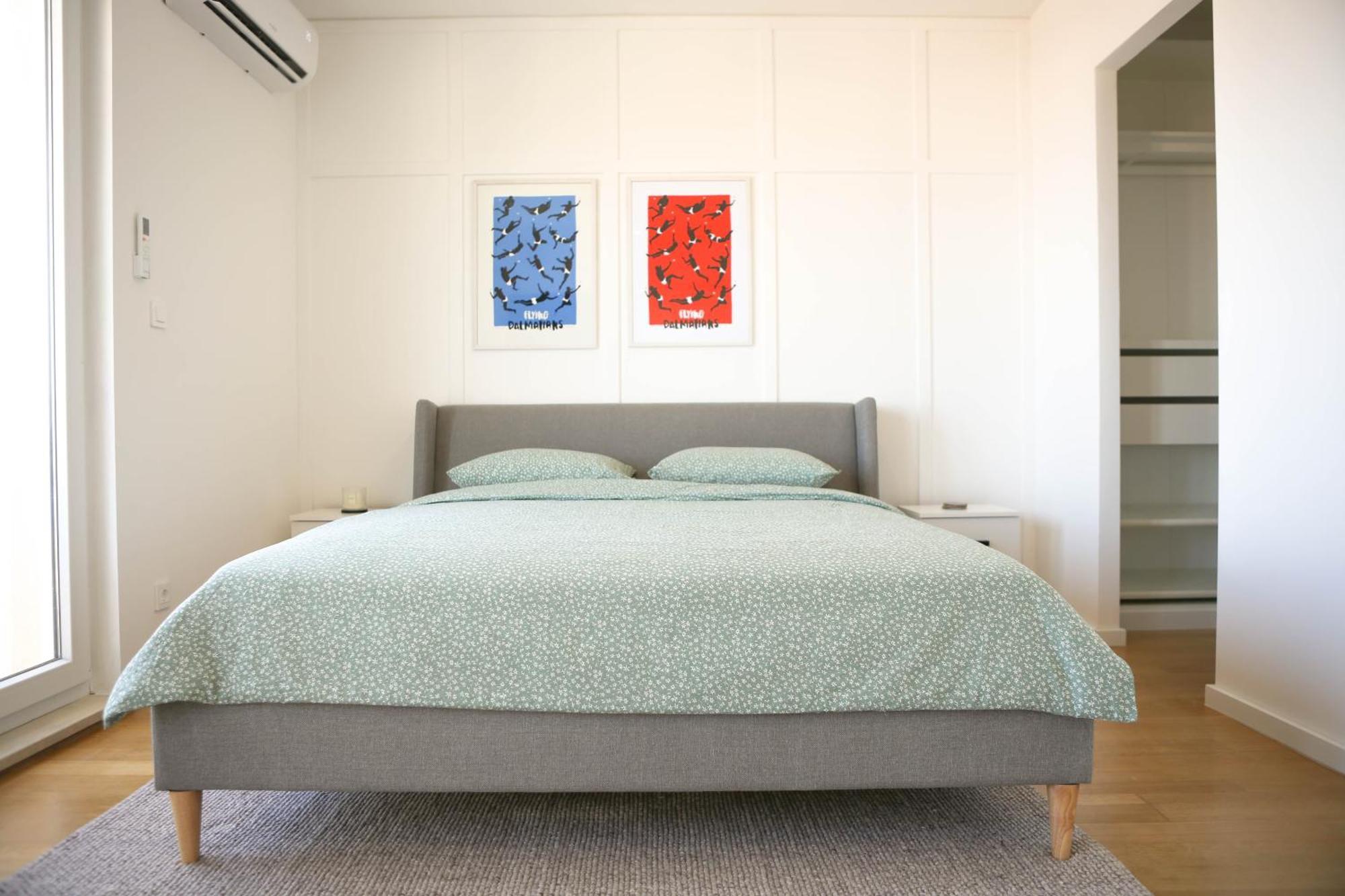 Kiki'S Sea View Studio Split Room photo
