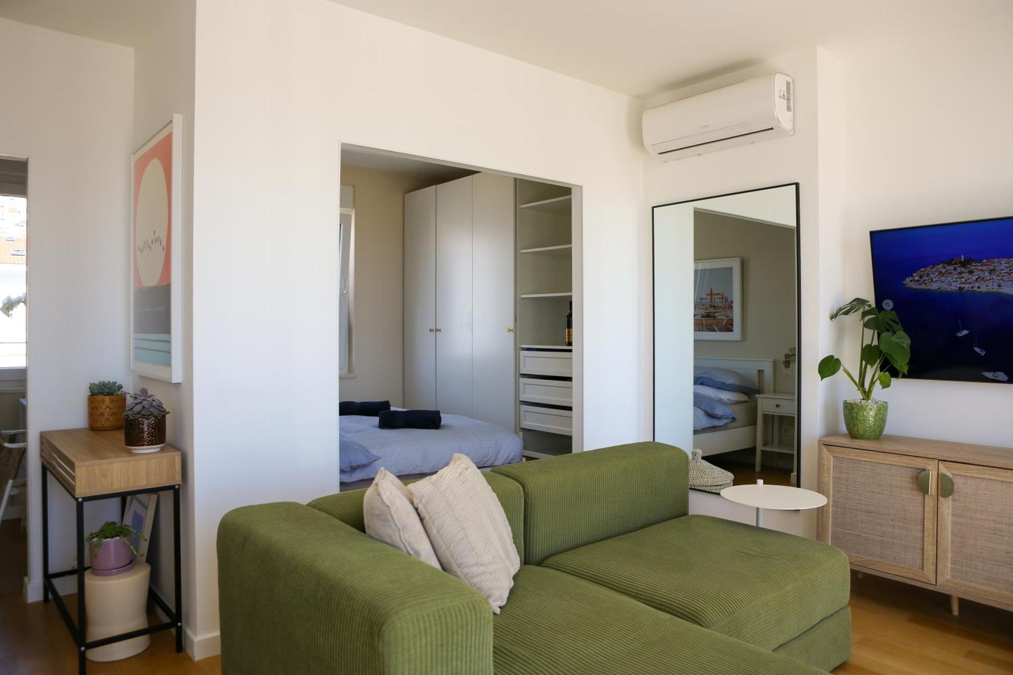 Kiki'S Sea View Studio Split Room photo